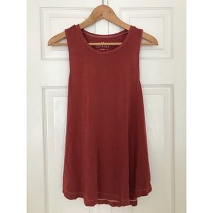 AE copper sleeveless top